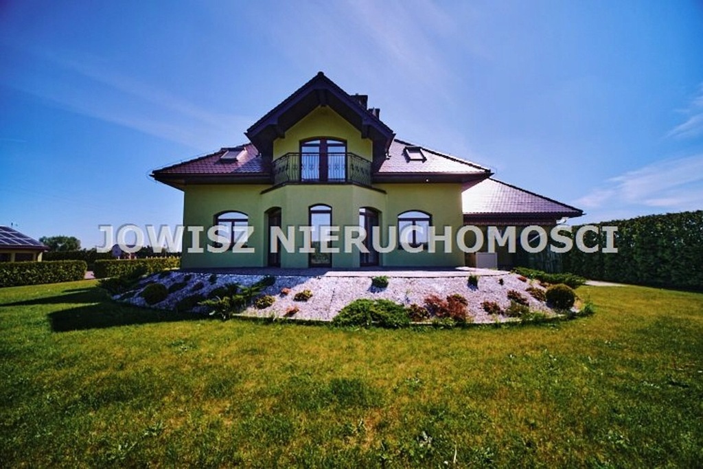 Dom, Toporzysko, Zławieś Wielka (gm.), 348 m²