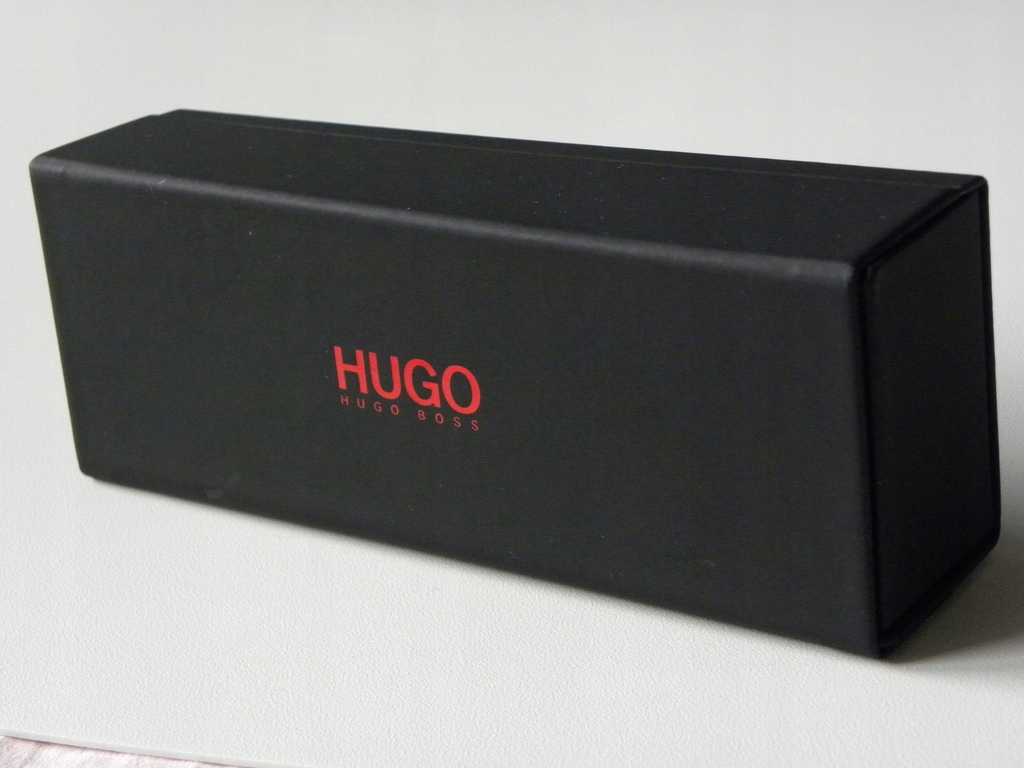 HUGO BOSS etui na okulary Nowe