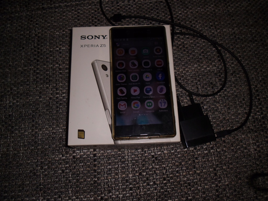 Smartfon Sony Xperia Z5 złoty 32 GB