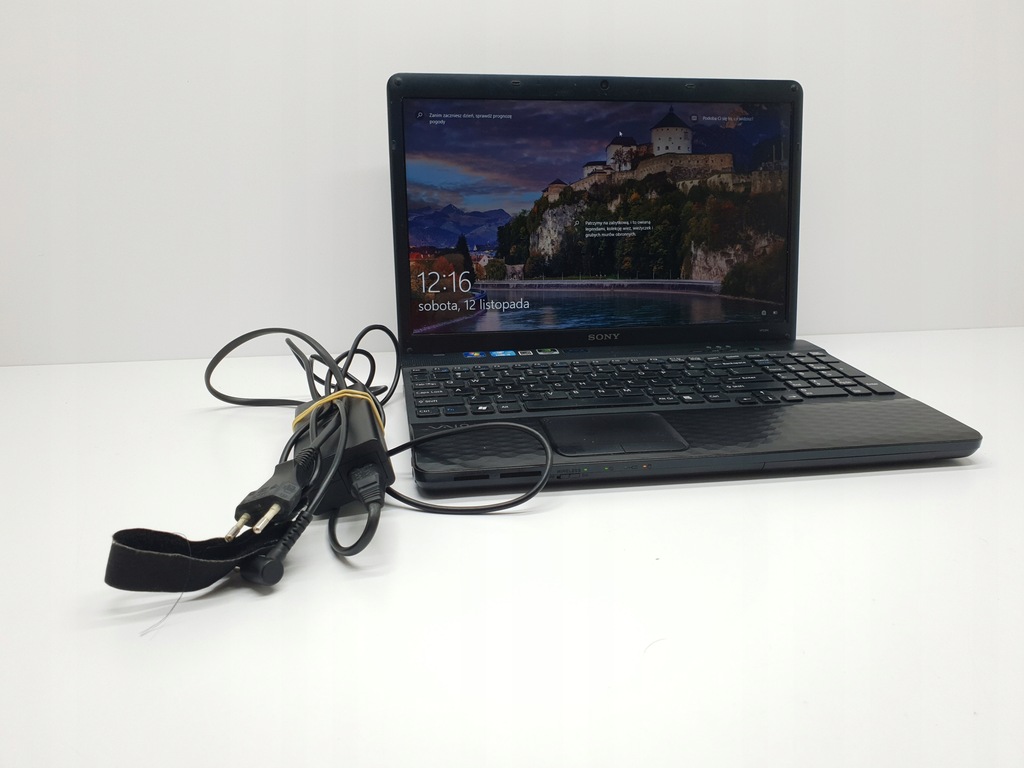 Laptop Sony Vaio 320GBHDD/8GBRAM/i5-2450M