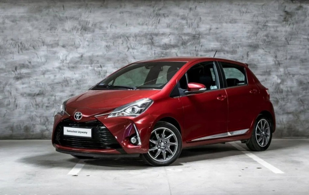 Toyota Yaris 1.5 (111 KM) Dynamic hatchback - 12576332195 - oficjalne ...