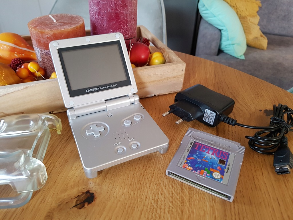 GAME BOY ADVANCE SP Oryginał Super STAN gratis GRA