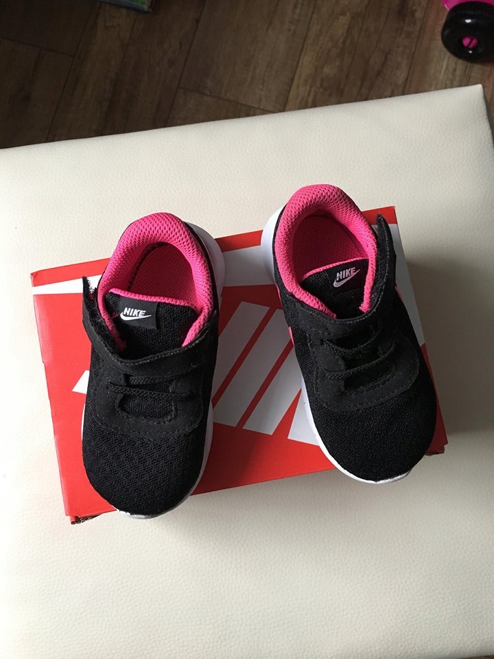 nike tanjun 22