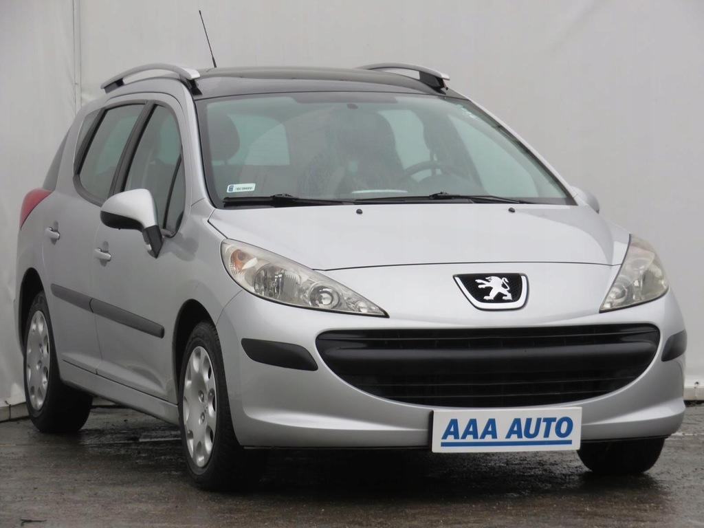 Купить Peugeot 207 1.6 HDI, Кондиционер, Панорамная крыша: отзывы, фото, характеристики в интерне-магазине Aredi.ru