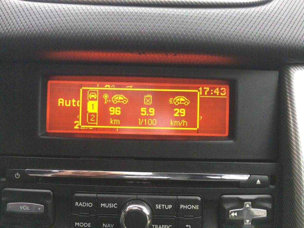 Wyświetlacz radia Peugeot 407 ekran LCD nowy typ