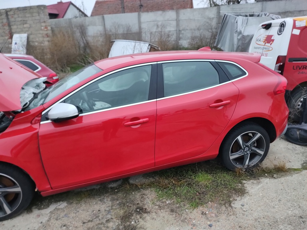 VOLVO R-DESGIN V40 FELGI ALUMINIOWE 5X108 17 KOŁA