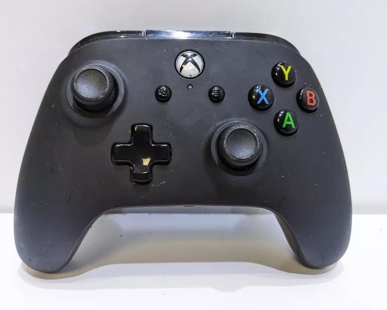 PAD POWERA ENHANCED BLACK DO XBOX SERIES X/S