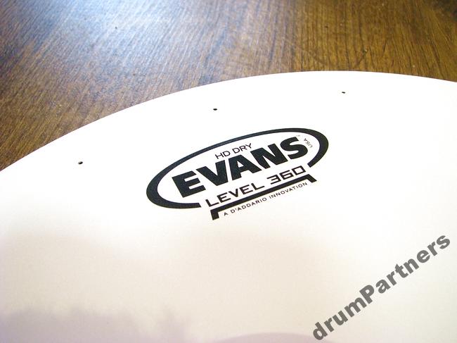 Evans Genera HD DRY 14" - naciąg na werbel dP