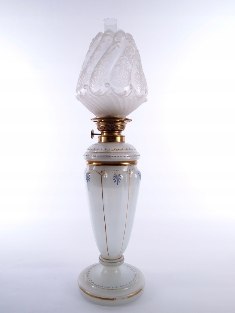 Lampa naftowa ze szkła II połowa XIX w 58 cm