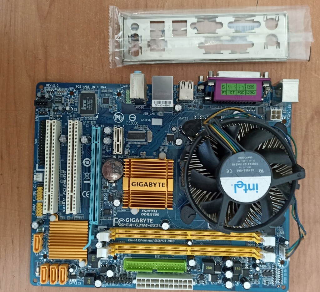 Płyta główna Gigabyte GA-G31M-ES2L+Intel 2x2,53GHz - 12673882298 ...