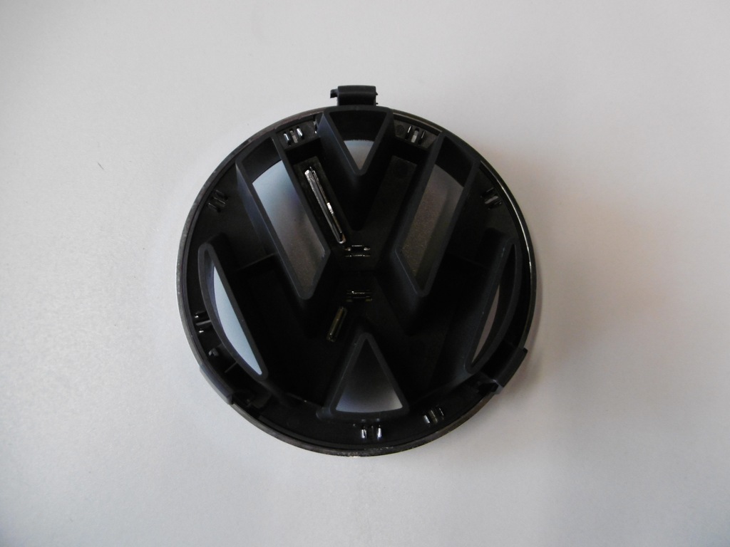 znaczek emblemat przód VW GOLF PLUS 5M06853601