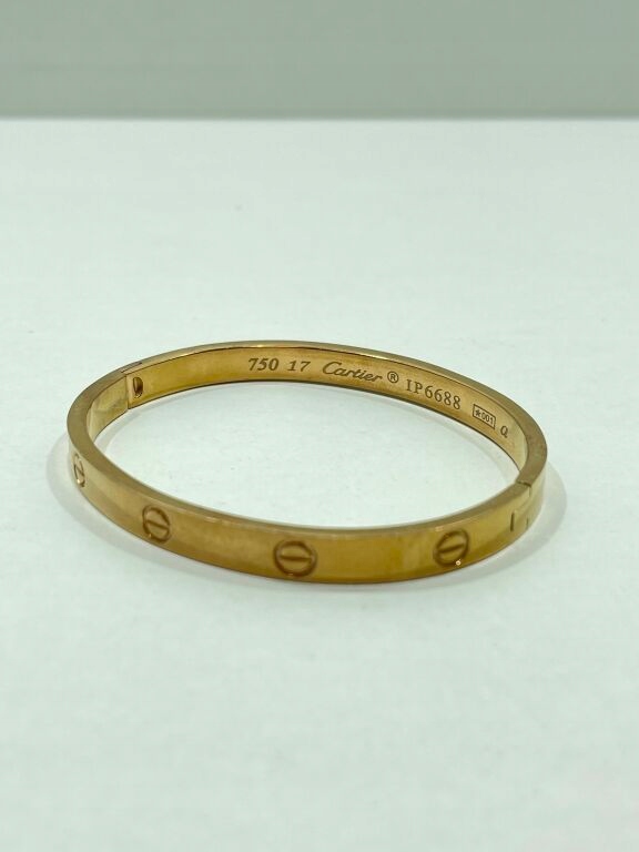Cartier bracelet deals ip6688
