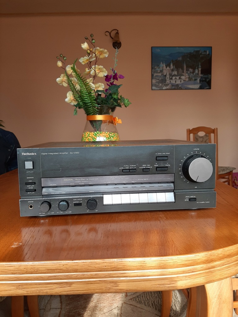 Wzmacniacz Technics SU-V90D + DAC