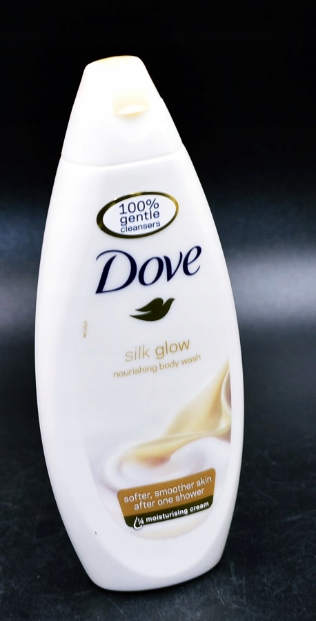 4945-27 DOVE.. k#o DELIKATNY PLYN DO KAPIELI 250ML