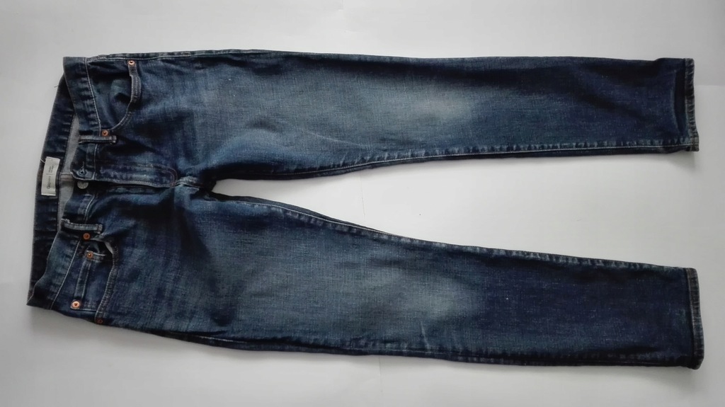 GAP SKINNY 30/32 PAS 82 CM