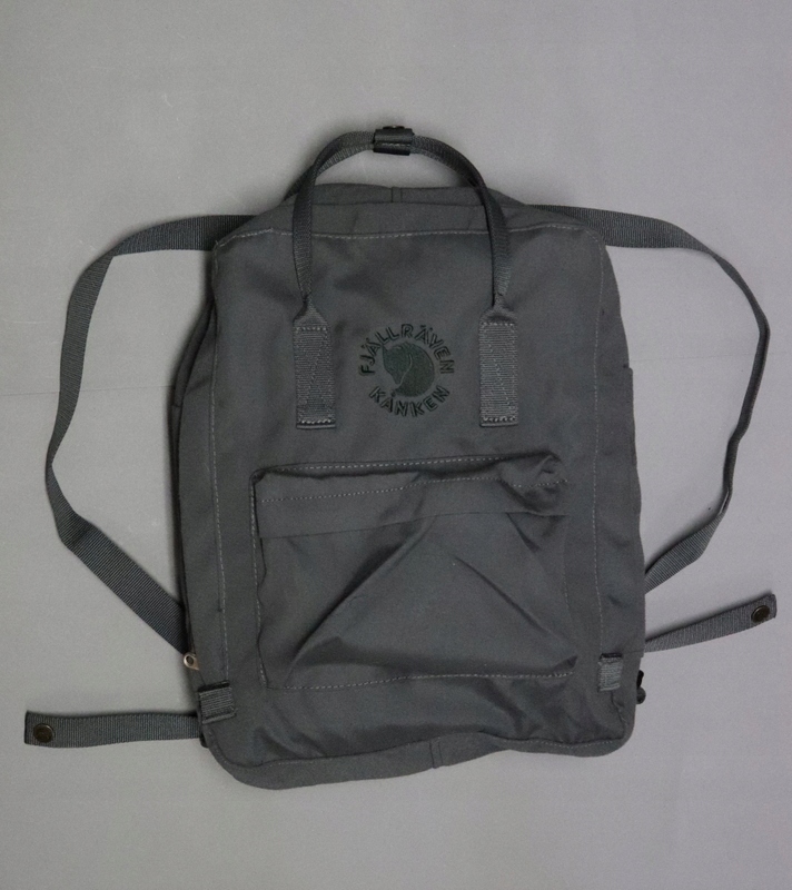 Plecak FJALL RAVEN KANKEN 23548 GREY 37x27x13 cm