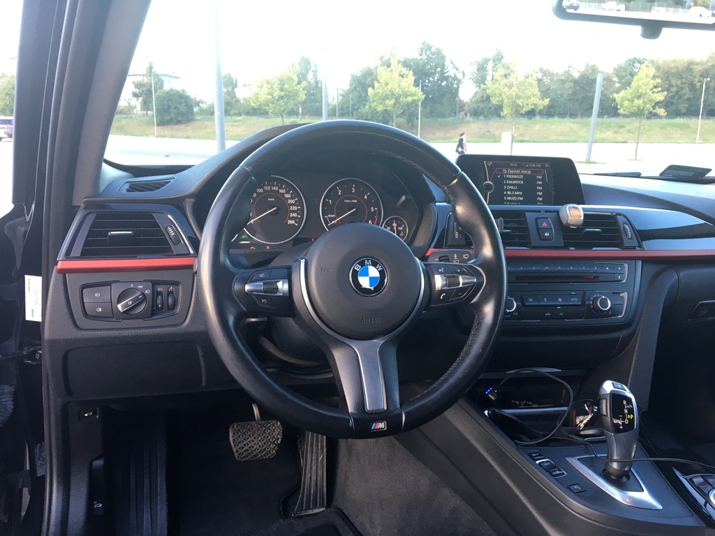 Купить BMW 3 Touring (F31) 325d 218 л.с. Автомат Sport Line: отзывы, фото, характеристики в интерне-магазине Aredi.ru