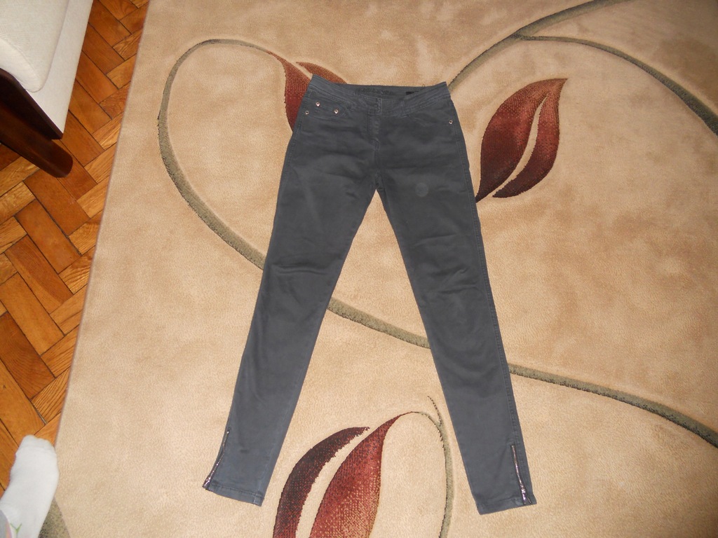 Spodnie damskie Reserved jeans 34 grafit stan bdb