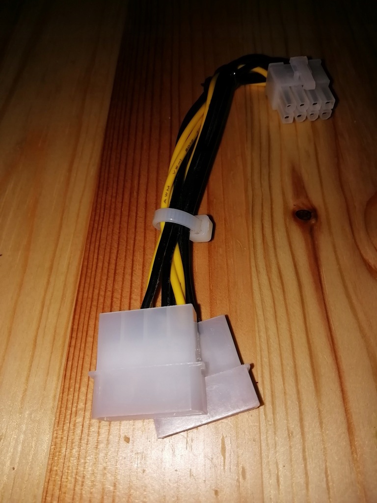 PRZEJŚCIÓWKA 2 x MOLEX NA PCI-Express 8-PIn