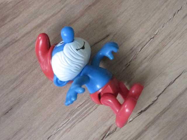 Papa Smurf też chce pomóc