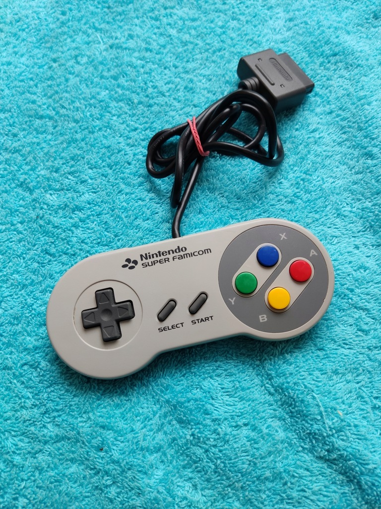 Kontroler Super Famicom/Super Nintendo