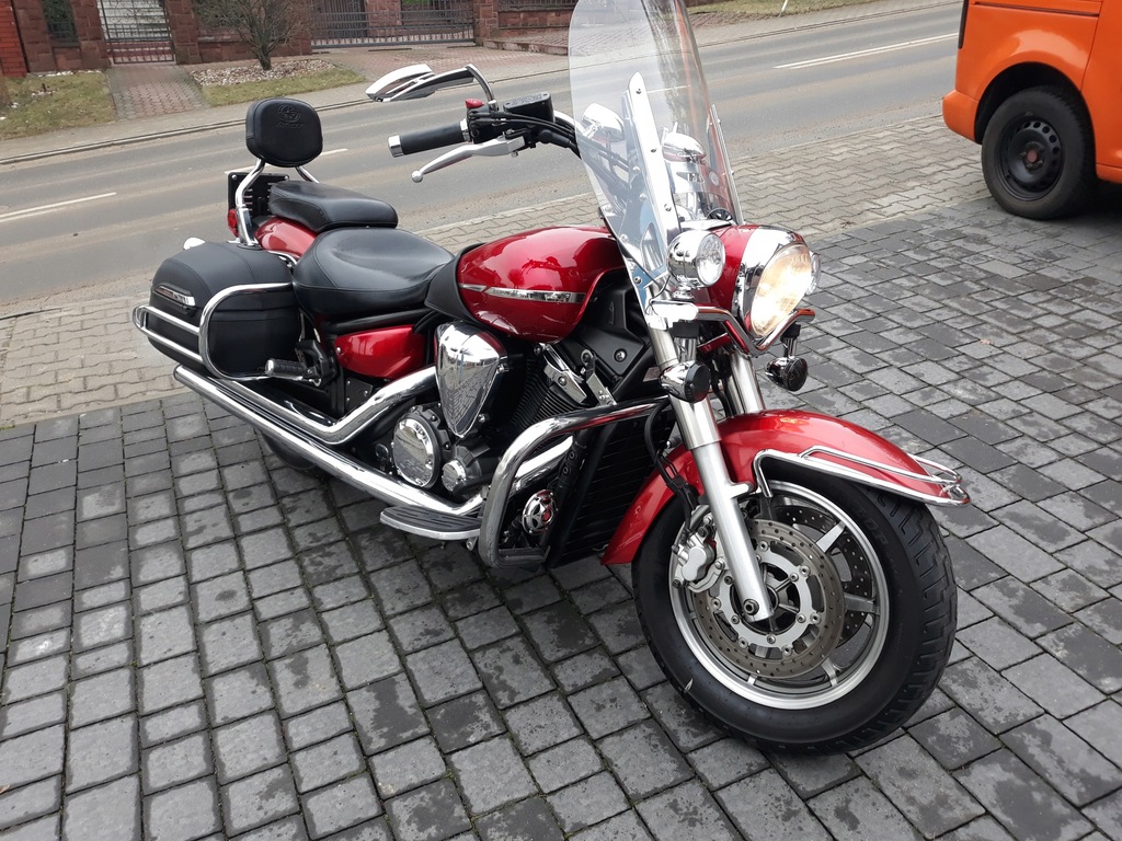 Ветровое стекло GIVI на Yamaha xvs1300