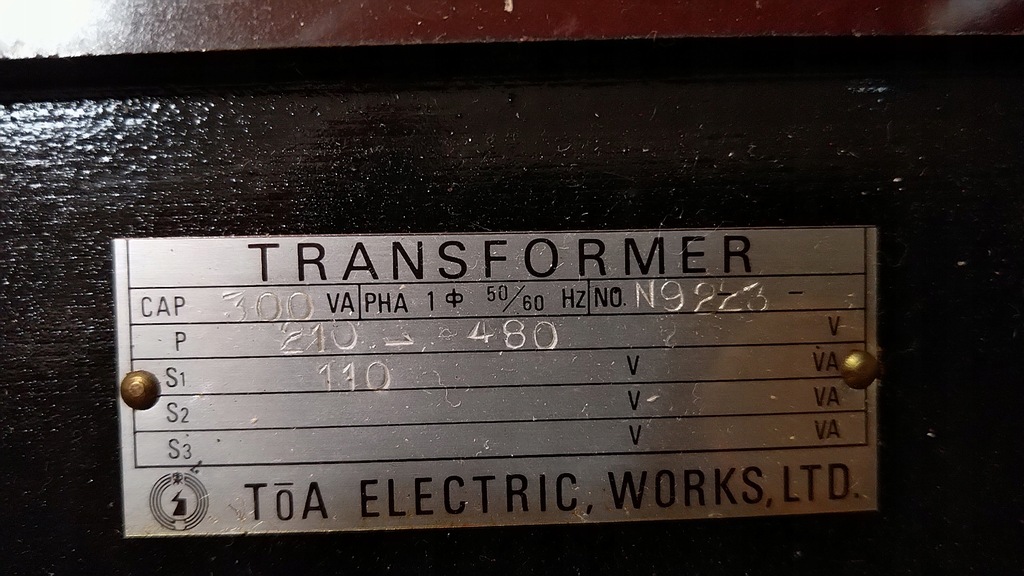 Transformator P(wejście):210-480V S(wyjście):110V