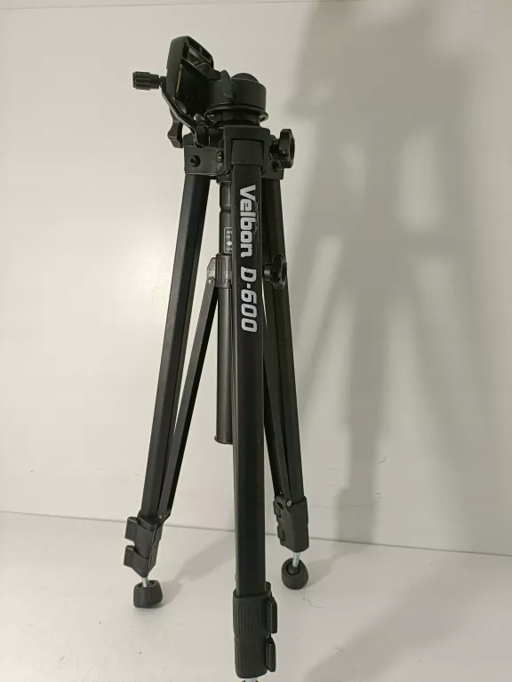 STATYW VELBON D-600