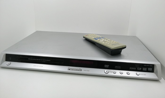 DVD PANASONIC S42