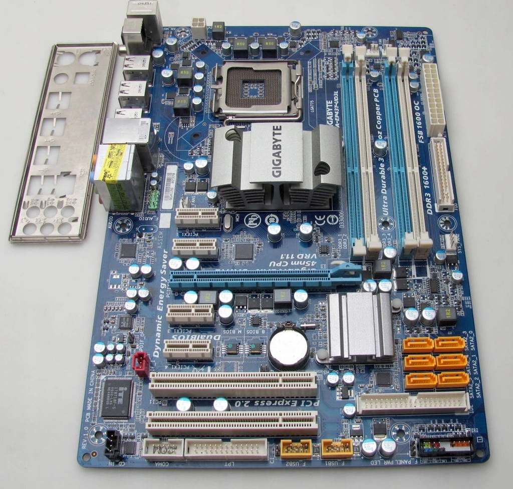 Gigabyte GAEP43TUD3L LGA775 DDR3 12285042722 oficjalne archiwum