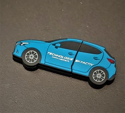 Pendrive USB Mazda 2 - Motopodprad