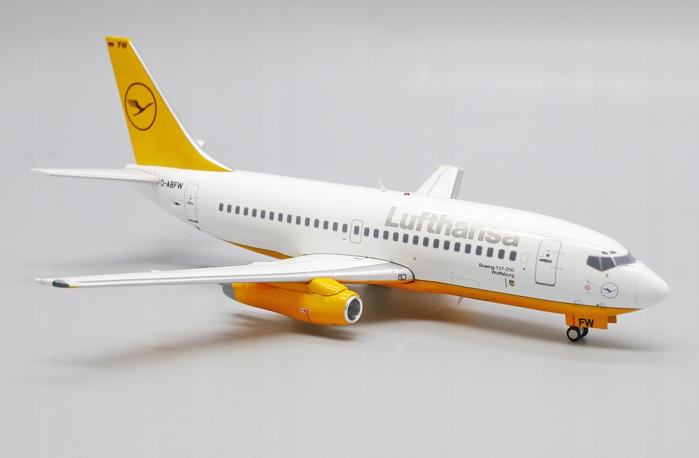 Model Boeing 737-200 Lufthansa 1:200 D-ABFW