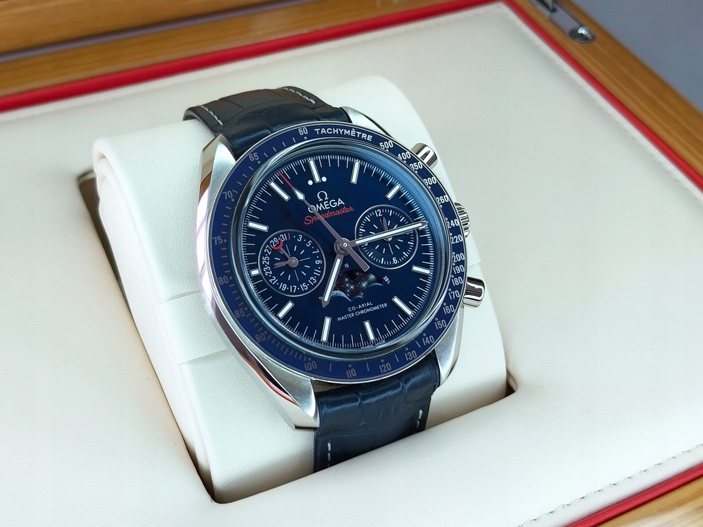 Купить Omega Speedmaster Moonwatch Moonphase, идеальное состояние.: отзывы, фото, характеристики в интерне-магазине Aredi.ru