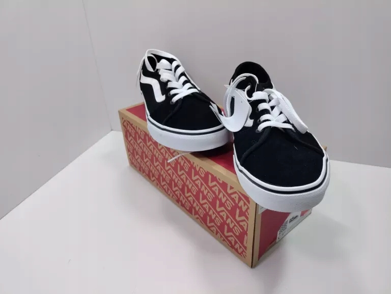 BUTY MIEJSKIE VANS WARD R. 36