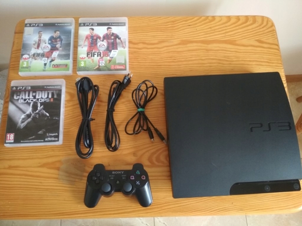 Konsola PlayStation 3 PS3 320Gb Pad 3 gry