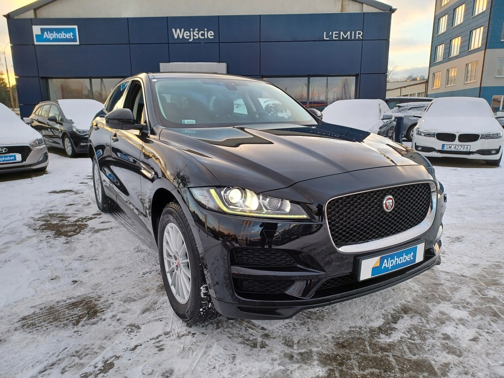 JAGUAR F-PACE 2.0 i4D 180KM RWD AUTO Prestige