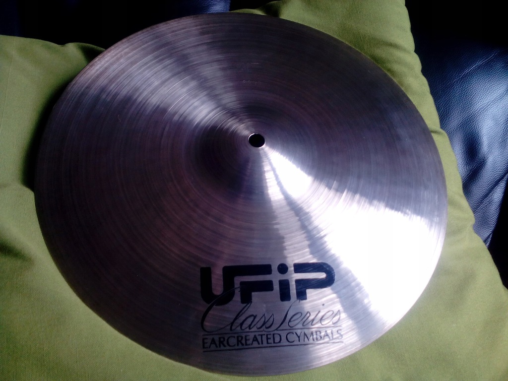 14" CRASH UFIP CLASS Series (talerz,perkusja)