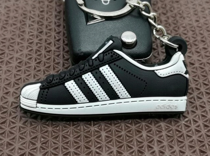 Buty ADIDAS SUPERSTAR czarne brelok do kluczy