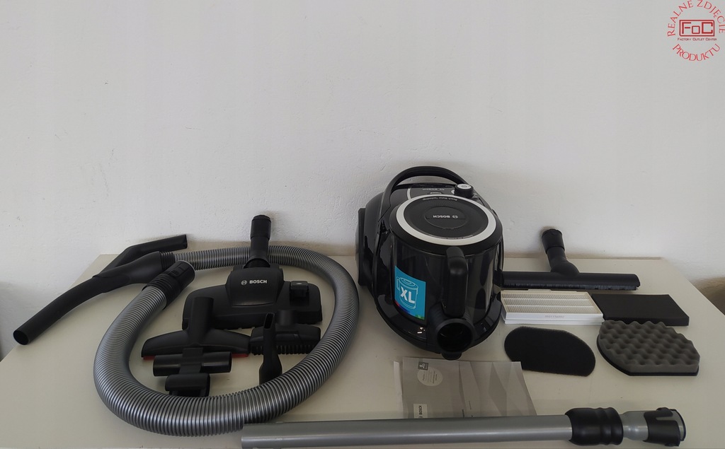 Купить Пылесос без мешка Bosch BGC41XSIL 700W: отзывы, фото и ...