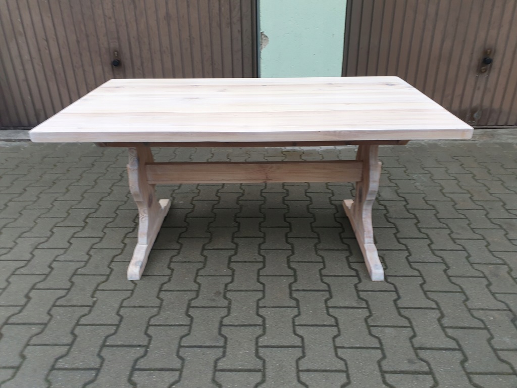 Drewniana ława stół