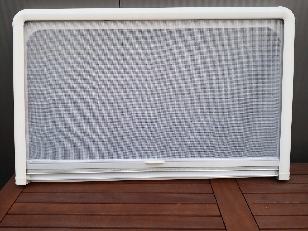Roleta, moskitiera do okna 88x50cm