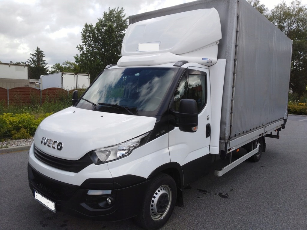 ACORD IVECO DAILY 35S18 samochód dostawczy z windą