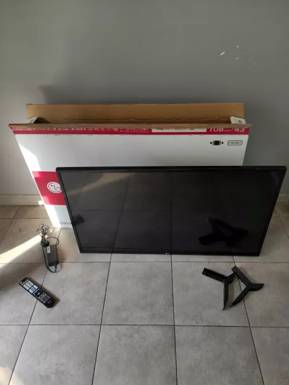 TELEWIZOR LG 43LF510V 43CALE LED - 12537281057 - oficjalne archiwum Allegro