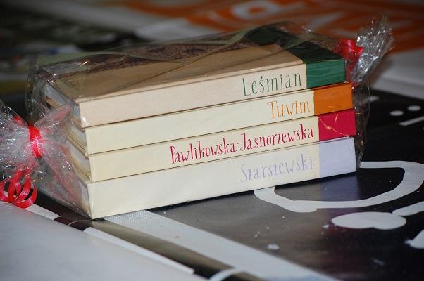 4 tomiki "Liryki najpiękniejsze" - Toruń!
