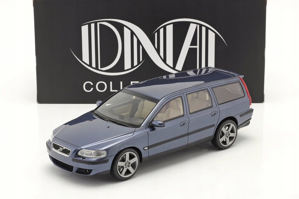 1/18 DNA VOLVO V70 R 未展示品 Volvo V70 R Black - DNA Collectibles Scalemodel 1:18