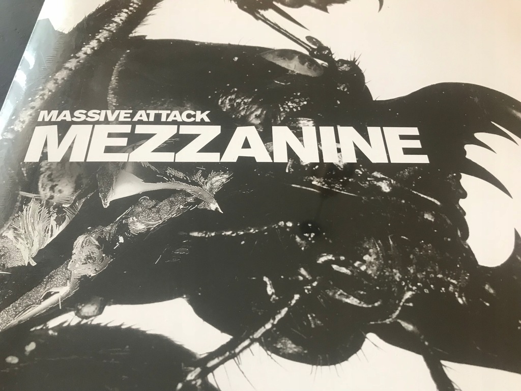 Купить Massive Attack Mezzanine 2LP новый винил: отзывы, фото, характеристики в интерне-магазине Aredi.ru