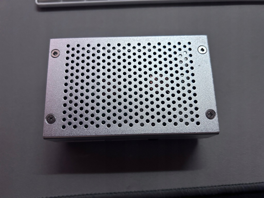 Raspberry Pi 2 + Obudowa aluminiowa + WI-FI, BT5