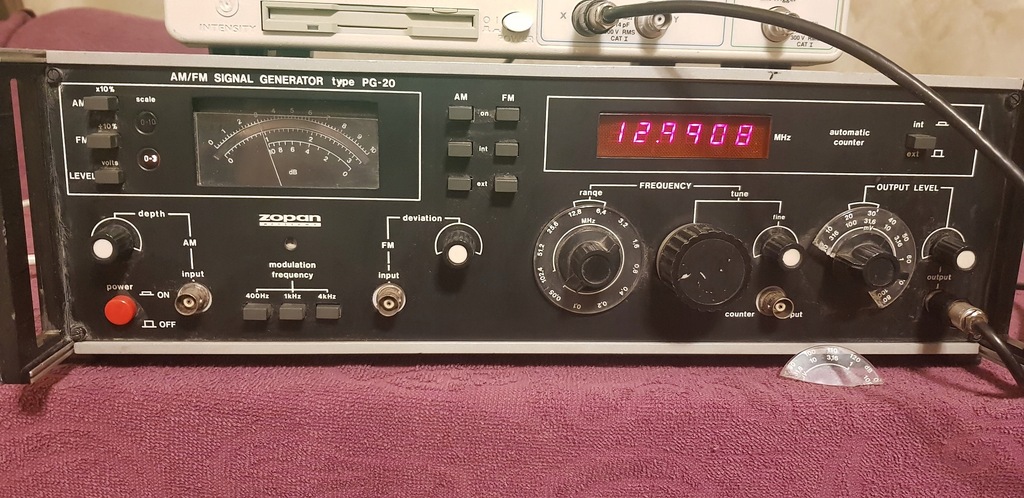 GENERATOR SYGNAŁOWY AM FM PG-20 Zopan