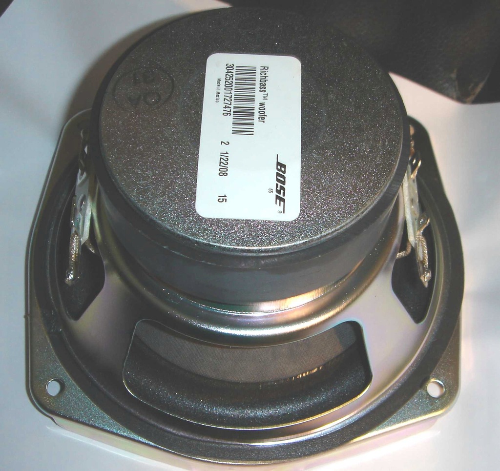 bose richbass woofer
