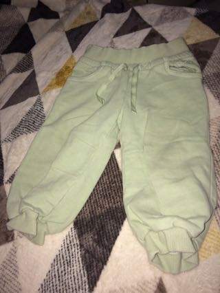 oliwkowe spodnie dresowe NEXT dziecięce 92cm